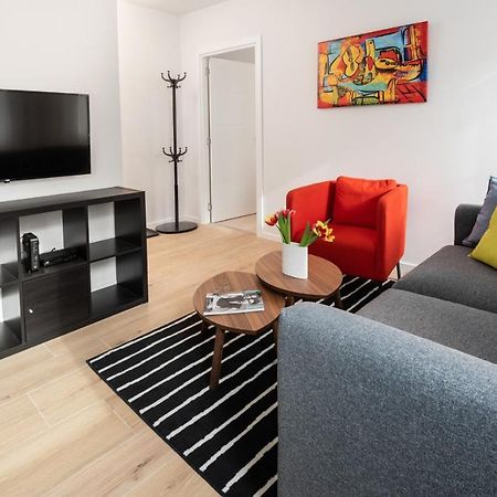 Apartment Vracar Belgrade, St Sava Church Park Bagian luar foto